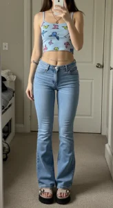 20 Y2K Summer Outfits for a Throwback Look