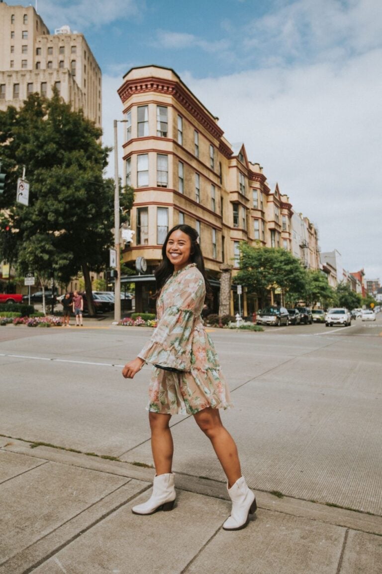 20 Cozy and Chic Fall Outfits That Will Turn Heads This Season