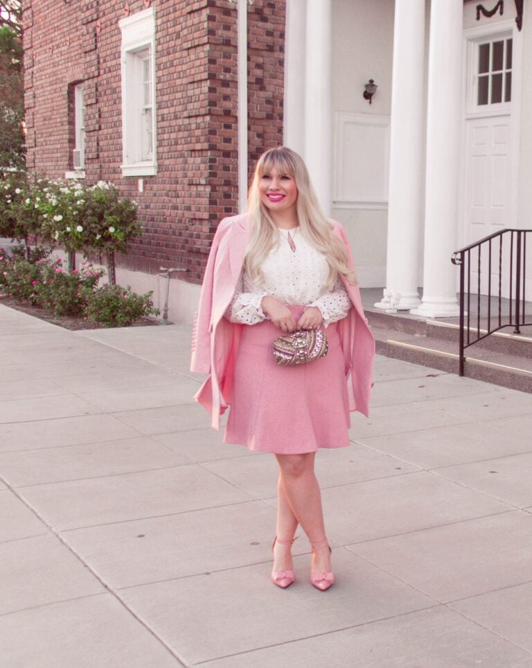 20 Chic Pink Fall Outfits That Will Turn Heads This Season