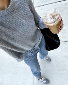 20 Cozy and Chic Fall Weekend Outfits to Elevate Your Autumn Style