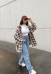 20 Sizzling Fall Outfits for Latinas: Embrace Your Style with These Trendy Looks