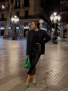 40+ Fall Going Out Outfits for Bar Hopping with Your Friends