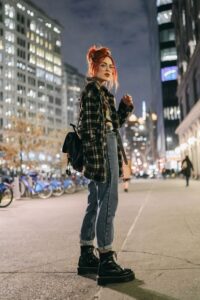 40+ Fall Alternative Outfits Defying Standard Seasonal Norms