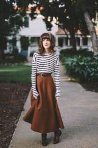 20 Long Skirt Fall Outfits That Work Well for Morning Markets