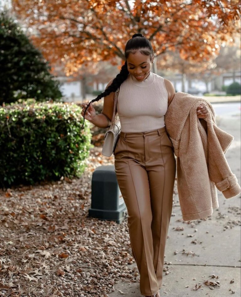 20 Baddie Fall Outfits for Black Women Embracing Streetwear Drama