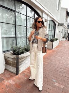 49 Casual Thanksgiving Outfits Designed for Relaxed Family Living All Day Long
