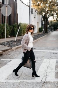 69+ Casual Winter Dinner Outfits for Cozy Neighborhood Bistros and Candlelit Booths
