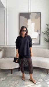 49 Chic Thanksgiving Outfits That Look Tailored for Modern Holiday Hosting